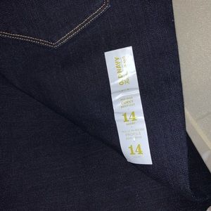 Old Navy curvy profile mid rise short 👖 jeans size 14